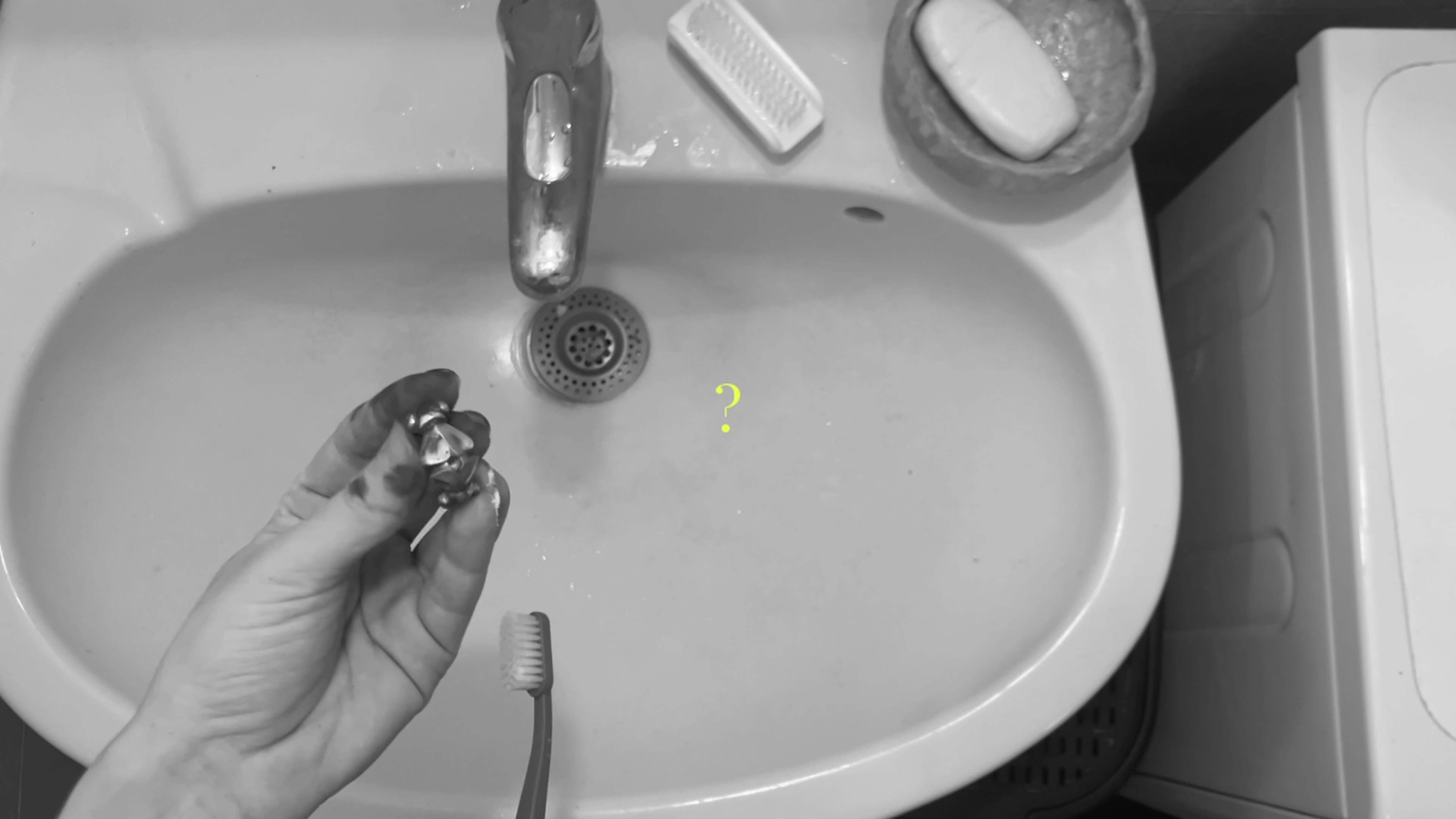 Thumbnail for Művész